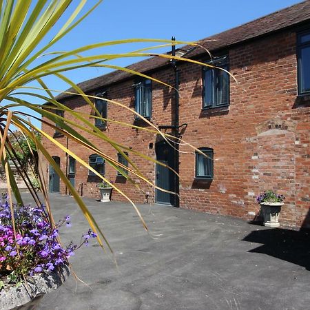 2 Fox Studios Much Wenlock Exterior foto